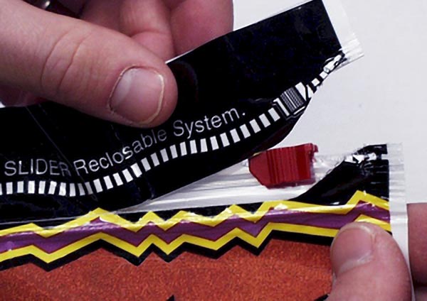 激光刻痕 為什么在包裝生產(chǎn)中需要使用到激光設備?(圖2)