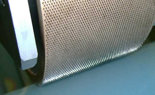 輥針穿孔 機(jī)械打孔、滾針打孔和激光打孔作為比較有什么區(qū)別(圖2)