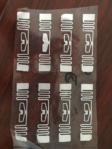 RFID電子標簽激光模切和傳統模切工藝對比